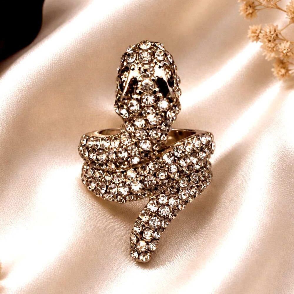 Vintage Silver Tone Pave Rhinestone Snake Fashion Ring Size 7